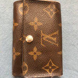 Louis Vuitton 6 Key Holder Monogram